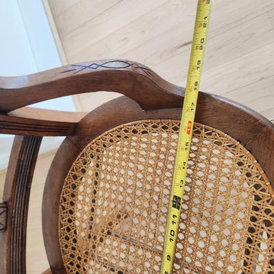 Antique Walnut Dining Table & 5 Cane Seat Chairs 46"X46" w 4 / 12" leaves & 2 / 9 " Leaves
