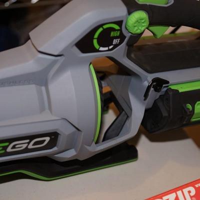 ECHO POWER 56 VOLT BATTERY OPERATED BLOWER W/CHARGER