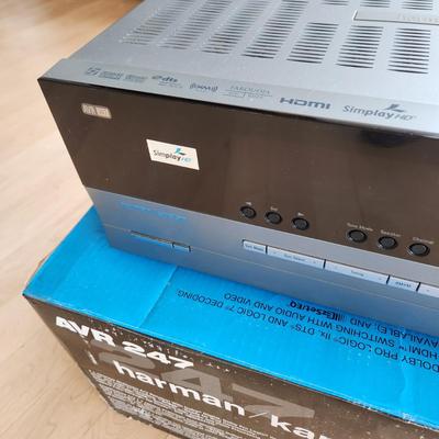 Harman Kardon Avr 247 7.1 Channel Multizone A/V Receiver + Speaker