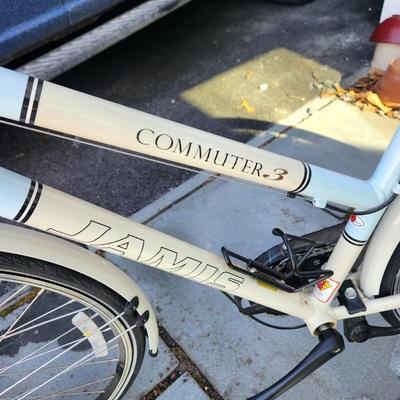Jamis Commuter 3 Bike Size 17.5" w Performance Bike Trainer