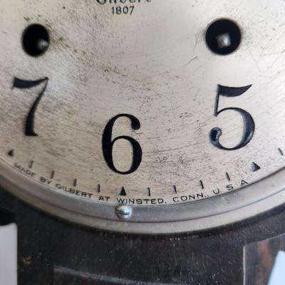 Gilbert 1807 Banjo clock Winsted Conn.