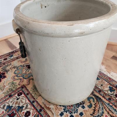 Antique Solid Red Wing Union Stoneware 8 Gallon Crock w Handles