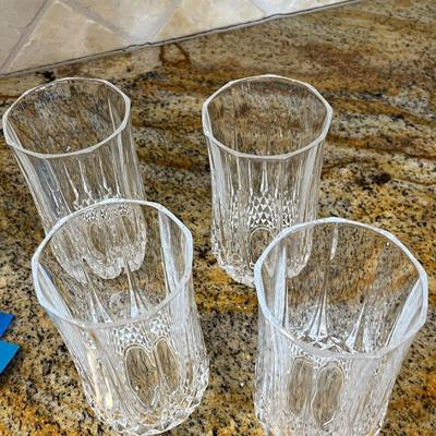 Lot 97 4 crystal water glasses