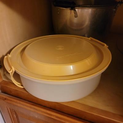 Lot of kitchen items