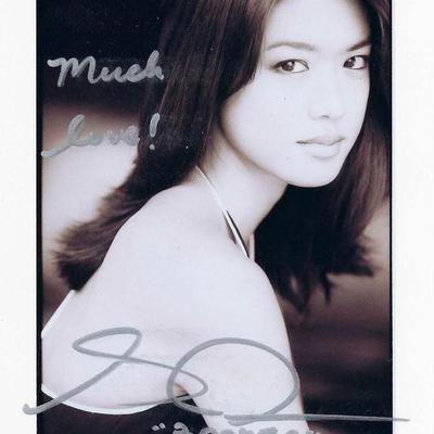 Battlestar Galactica Grace Park signed photo