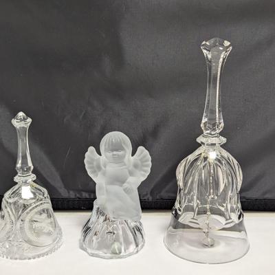 Vintage Crystal Bells & Frosted Angel (DR)