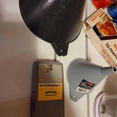Stockpot, studfinder, funnels, magic chopper