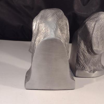 Pair of Silver Tone Dog Design Bookends (DR)