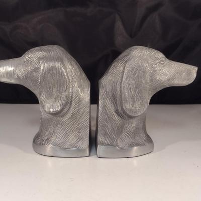 Pair of Silver Tone Dog Design Bookends (DR)