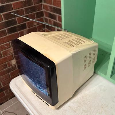 Magnavox Vintage Television with Remote