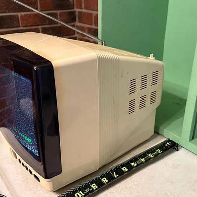 Magnavox Vintage Television with Remote