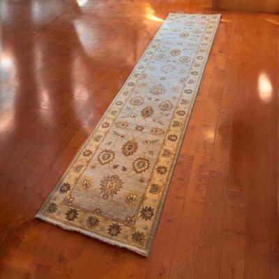 Blue and Ivory Floral Runner Rug (BD-DZ)