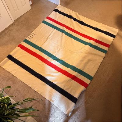 Hudson Bay Point Wool Blanket (BD-DZ)