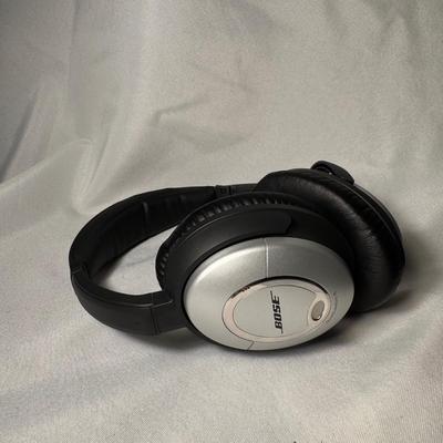 Bose Acoustic Noise Cancelling Headphones - NIB (BD-DZ)