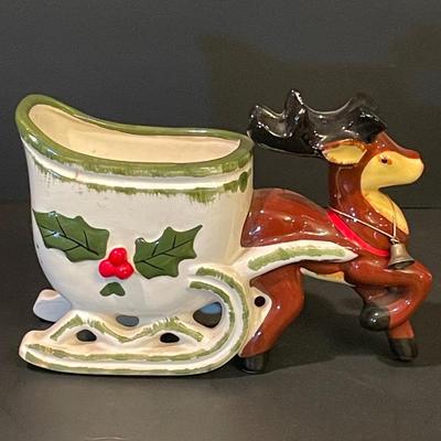 LOT::3 Christmas Figurines Santa and Mrs. Claus, Napco Ceramic Reindeer and Sleigh, Christmas Baby Figurines by Napcoware, Salt &...