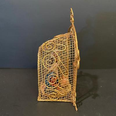 LOT::4 Carved Olive Wood Nativity Set, Nativity Scene Creche, Porcelain Holy Family Figurine and Santa holding a child by Josef