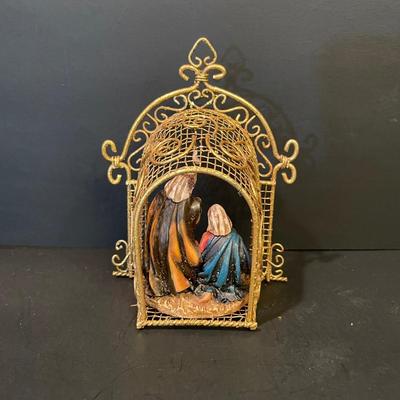 LOT::4 Carved Olive Wood Nativity Set, Nativity Scene Creche, Porcelain Holy Family Figurine and Santa holding a child by Josef