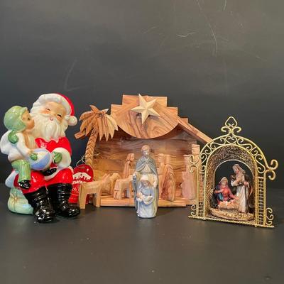 LOT::4 Carved Olive Wood Nativity Set, Nativity Scene Creche, Porcelain Holy Family Figurine and Santa holding a child by Josef