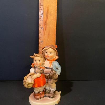 LOT::6 Pair of Adorable Hummels by Goebbel, Wedgewood Plate and Trinket Box, Ceramic Bear by Goebbel, and Porcelain Dogs Figurines