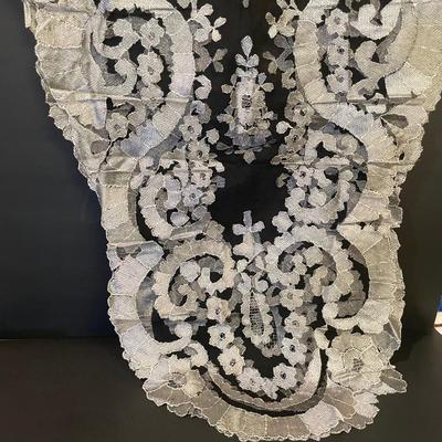 LOT::9. Vintage Spanish Faux Tortoise shell Mantilla Hair Comb, Exquisite, Spanish Themed Beige Silk Scarf, and Scalloped Edged Mantilla...