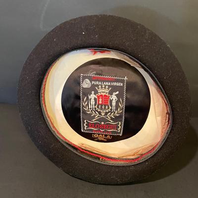 LOT::13 . Black Wool Berets by Mariquina and Elosequi with Red Cashmere Blend Scarf (Made in Scotland)