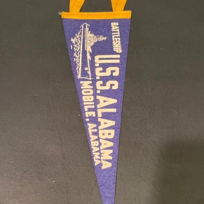 LOT::15 Comical Mouse and Troll and a Variety of Felt Banners