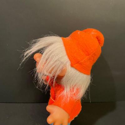 LOT::15 Comical Mouse and Troll and a Variety of Felt Banners