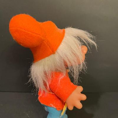 LOT::15 Comical Mouse and Troll and a Variety of Felt Banners