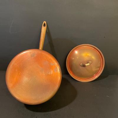 LOT::20 . Copper Cookware (8 pc set), Pair of Mixing Bowls and 3 Saucepans with Lids