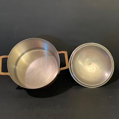 LOT::20 . Copper Cookware (8 pc set), Pair of Mixing Bowls and 3 Saucepans with Lids