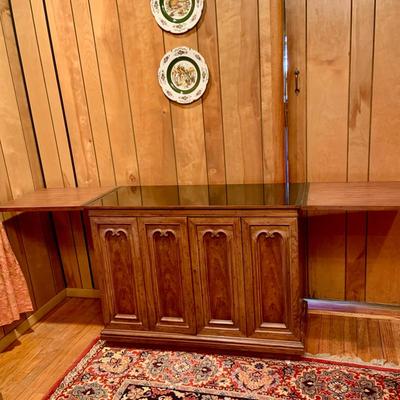 LOT 28: Vintage/Mid Century Flip Top Dry Bar/ Buffett with 3 Drawers