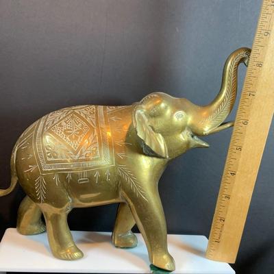 LOT 31: Elephant on Parade Collection of Brass Elephant Book Ends a Brass Elephant from India and Ceramic Figurines