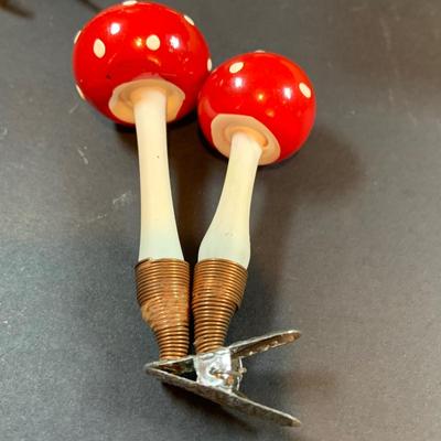 LOT 33: Vintage Glass Mushrooms Clip on Ornaments and Miniature Blown Glass Mushroom Ornaments