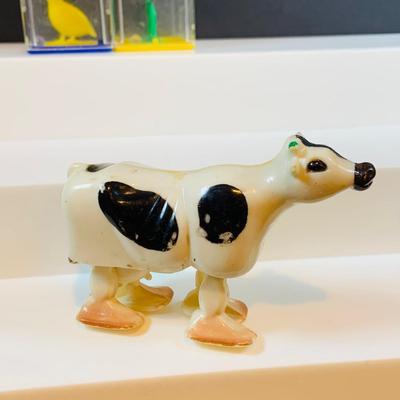 LOT 40: Collection of Vintage Plastic Walking Toys Including Donald Duck, Popeye, Jiminy Cricket, Pluto and More Vintage Toys