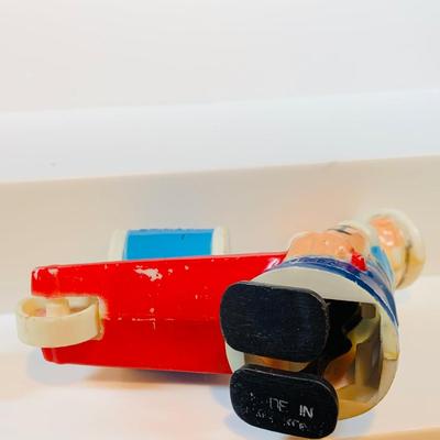 LOT 40: Collection of Vintage Plastic Walking Toys Including Donald Duck, Popeye, Jiminy Cricket, Pluto and More Vintage Toys