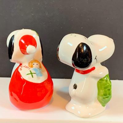 LOT 50: Vintage Charlie Brown/ Peanuts 1966 Figurines/Ornaments Including Snoopy, Lucy Linus, Schroeder Woodstock and More