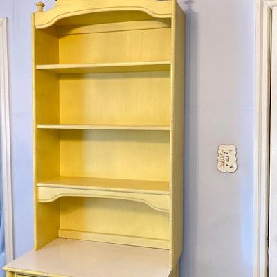 LOT 55: Vintage Six Piece Painted Wood with Micarta Laminate Top Bedroom Set and Table Lamp