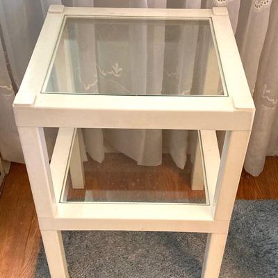 LOT 56: Vintage Sony Clock Radio Model TFM-C550W, French Style Princess Telephone and End Table