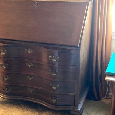 LOT 57: Vintage / Antique Mahogany Association, Inc. Maddox Tables "Mad-Ox" Secretary Desk