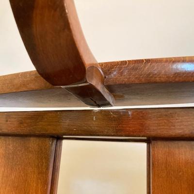 LOT 59: Vintage Gentleman's Wood Valet