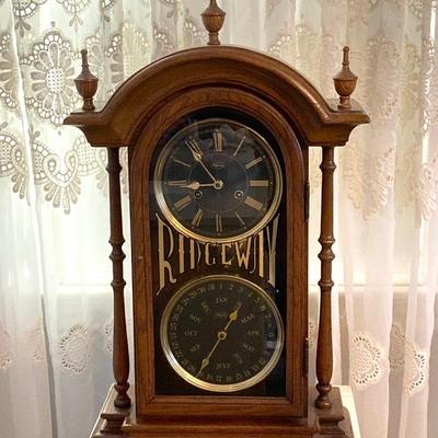 LOT 61: Vintage Ridgeway Made in Germany Mantle Calendar Clock