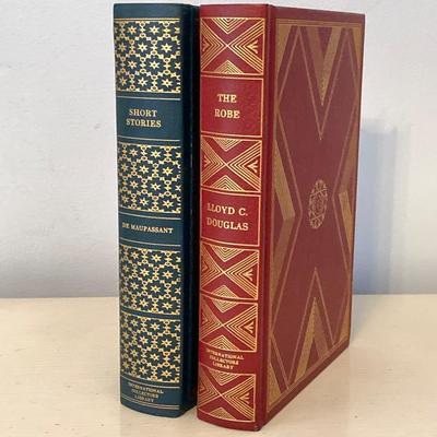 LOT 71: Collection of Vintage Hard Cover Books