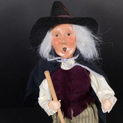 LOT 72: Byers' Choice Ltd Halloween Witch, Halloween Black Cat and Hand Made Witch