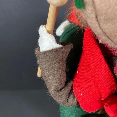 LOT 74: Vintage Byers' Choice Ltd - Bob Cratchit & Tiny Tim, The Skaters and The Carolers