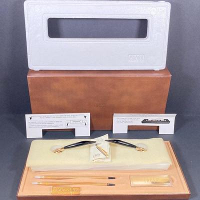 LOT 78: Pedrara Onyx Cross Pen Desk Set - (New in Original Box) #5203