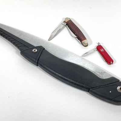 LOT 80: Gerber 13 inch Folding Saw, Swiss Brand Army Knife and Kutmaster Folding Knife