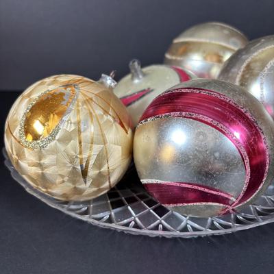 LOT 90: De Carlini Clown Christmas Ornament and Other Glass Bulbs and Ornaments