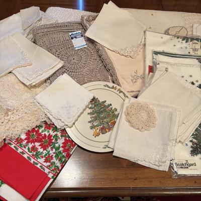 LOT 92: Assortment of Lacy ,Embroidered and Holiday Table Linens and More