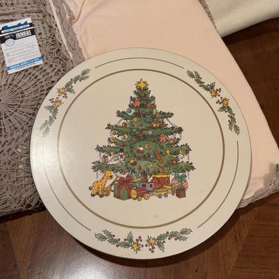 LOT 92: Assortment of Lacy ,Embroidered and Holiday Table Linens and More