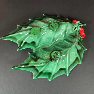 LOT 96: Collection of Ceramic Lighted Mini Christmas Trees, Ceramic Christmas Wreath and Holy Leaf Dish